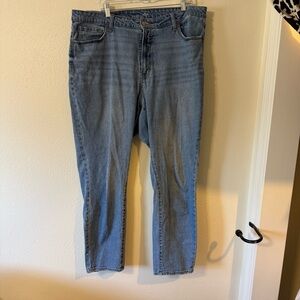 Old Navy High Rise Straight Jeans